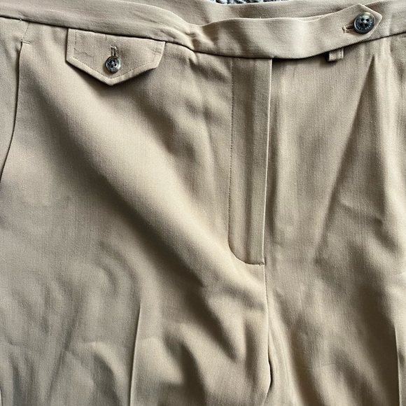 Lauren Ralph Lauren camel colored/tan trousers - Picture 2 of 10